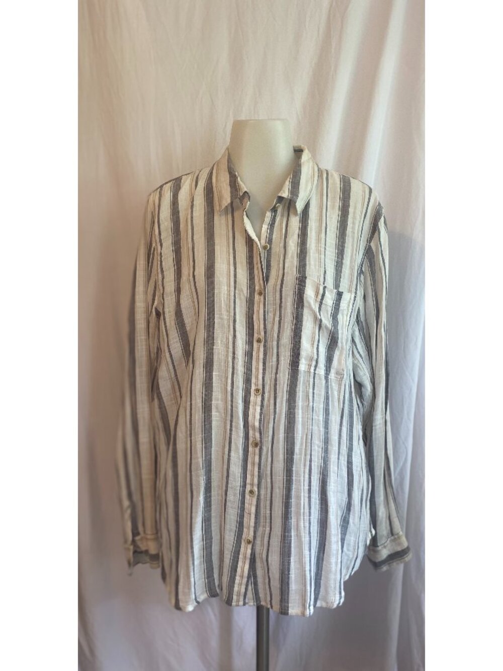 Maurices Gray And Beige Striped Long Sleeve Button Down Top